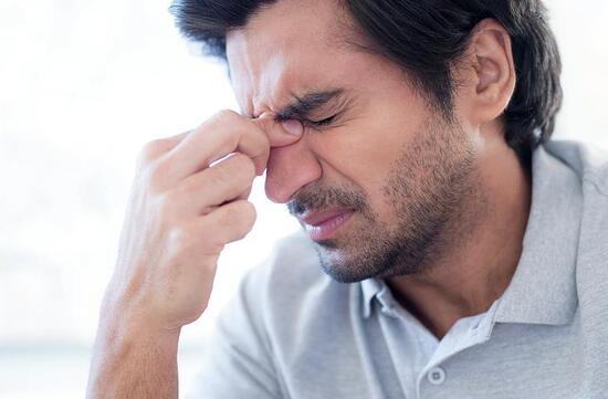 Pinch nose Blank Meme Template