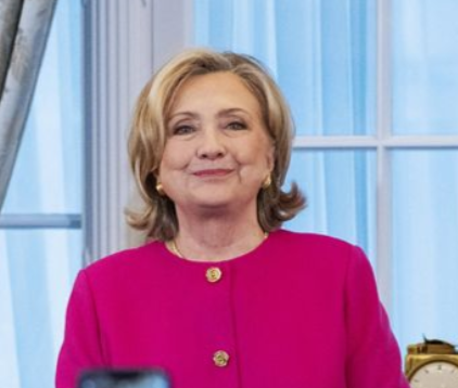 Hillary Heart Throb Gorgeous I'm so in Love Blank Meme Template