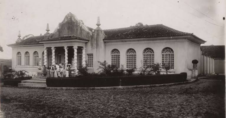 BARBACENA HOSPITAL Blank Meme Template