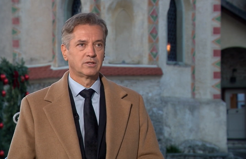 Suprised Golob Blank Meme Template