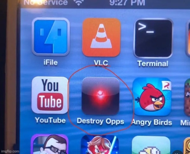 VLC MEDIA PLAYER RAHHH | made w/ Imgflip meme maker