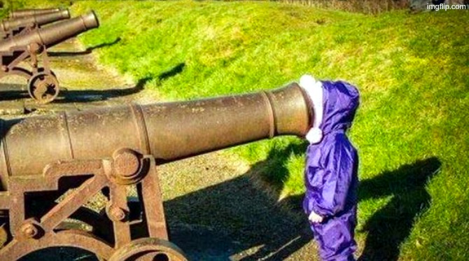 shoot me now | image tagged in shoot me now | made w/ Imgflip meme maker