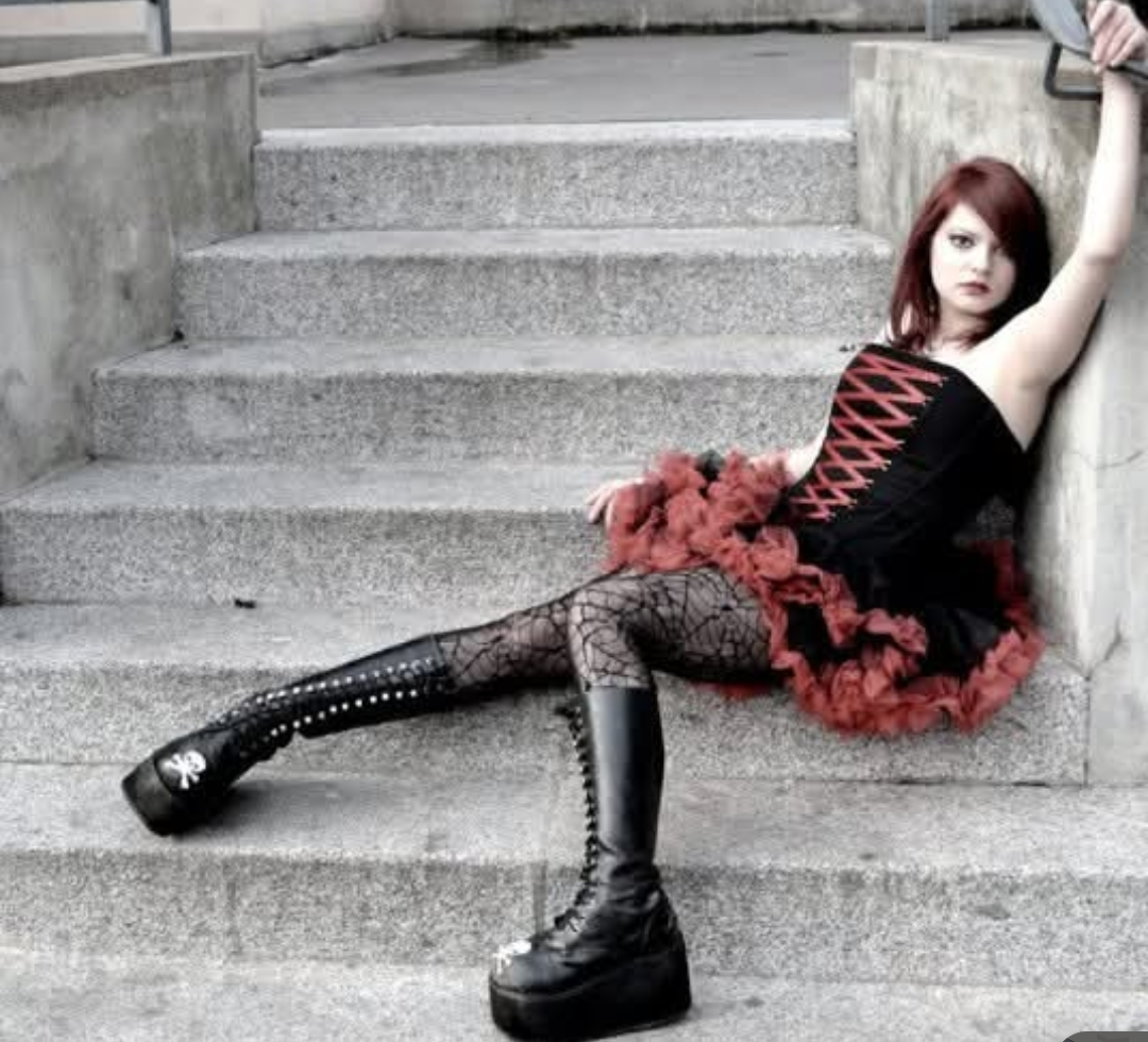 12 Blank Meme Template