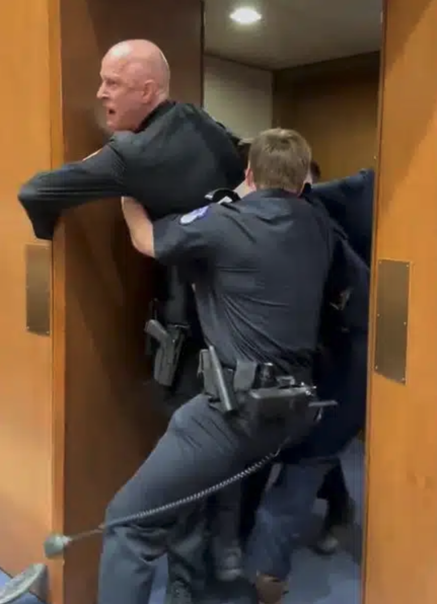 McGinnis Marine Veteran Arm Broken Blank Meme Template