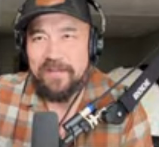 Glover Blank Meme Template