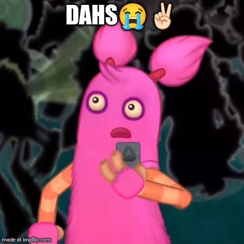 Pompom shocked | DAHS?✌? | image tagged in pompom shocked | made w/ Imgflip meme maker