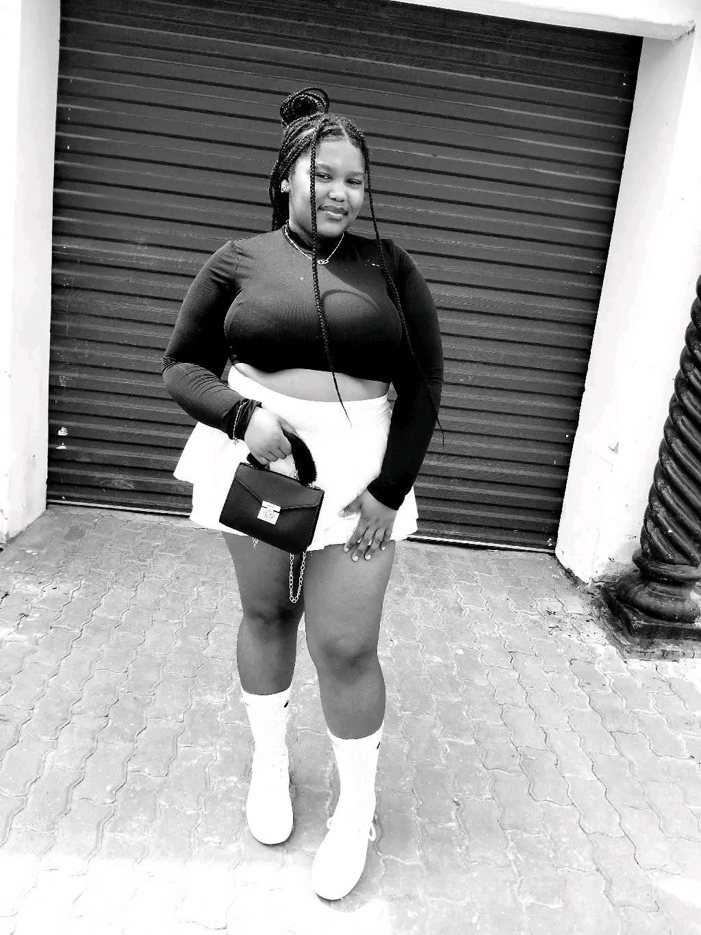 Isabella Blank Meme Template