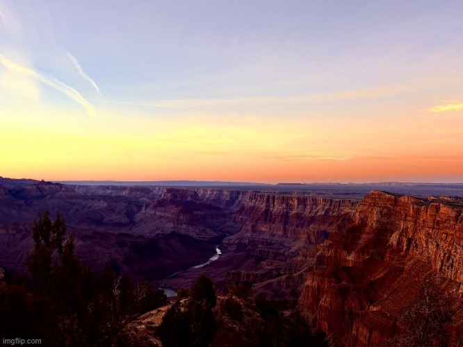 I was on vacation to Arizona and got this pic of the Grand Canyon :) | image tagged in arizona,the grand canyon,beautiful,my picture | made w/ Imgflip meme maker
