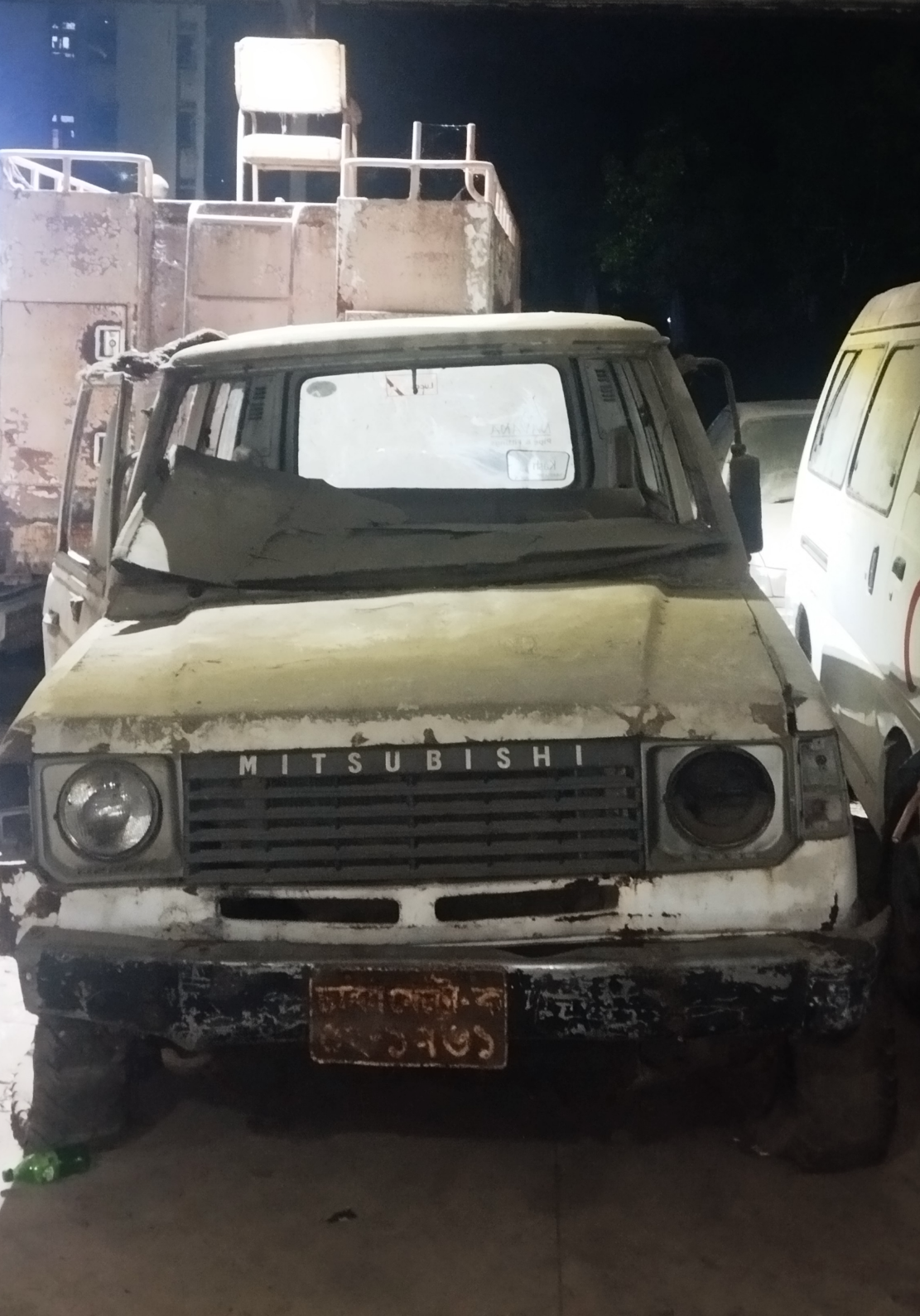 6968 Blank Meme Template