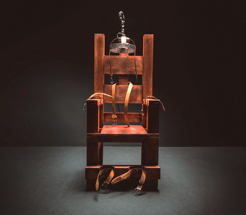 Make electric chairs great again Blank Meme Template