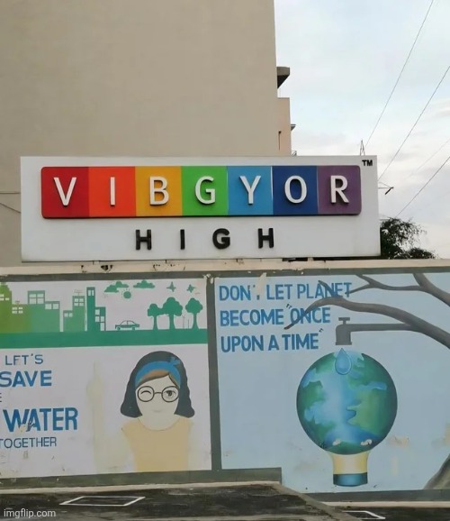 Didn't know I was reading colors wrong my whole life | image tagged in you had one job | made w/ Imgflip meme maker