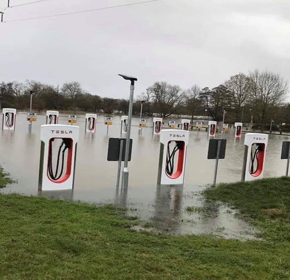 Chrisjoines1 Blank Meme Template