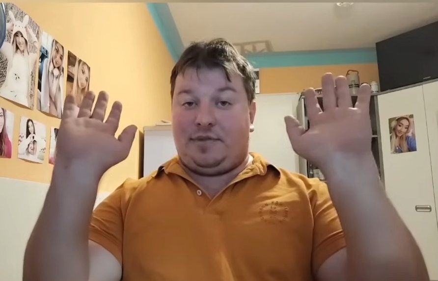 Leon Eleggdroniggee Blank Meme Template