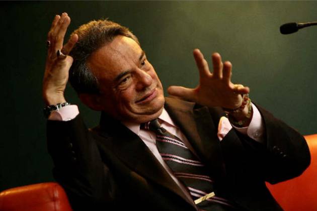 Jose Jose Blank Meme Template
