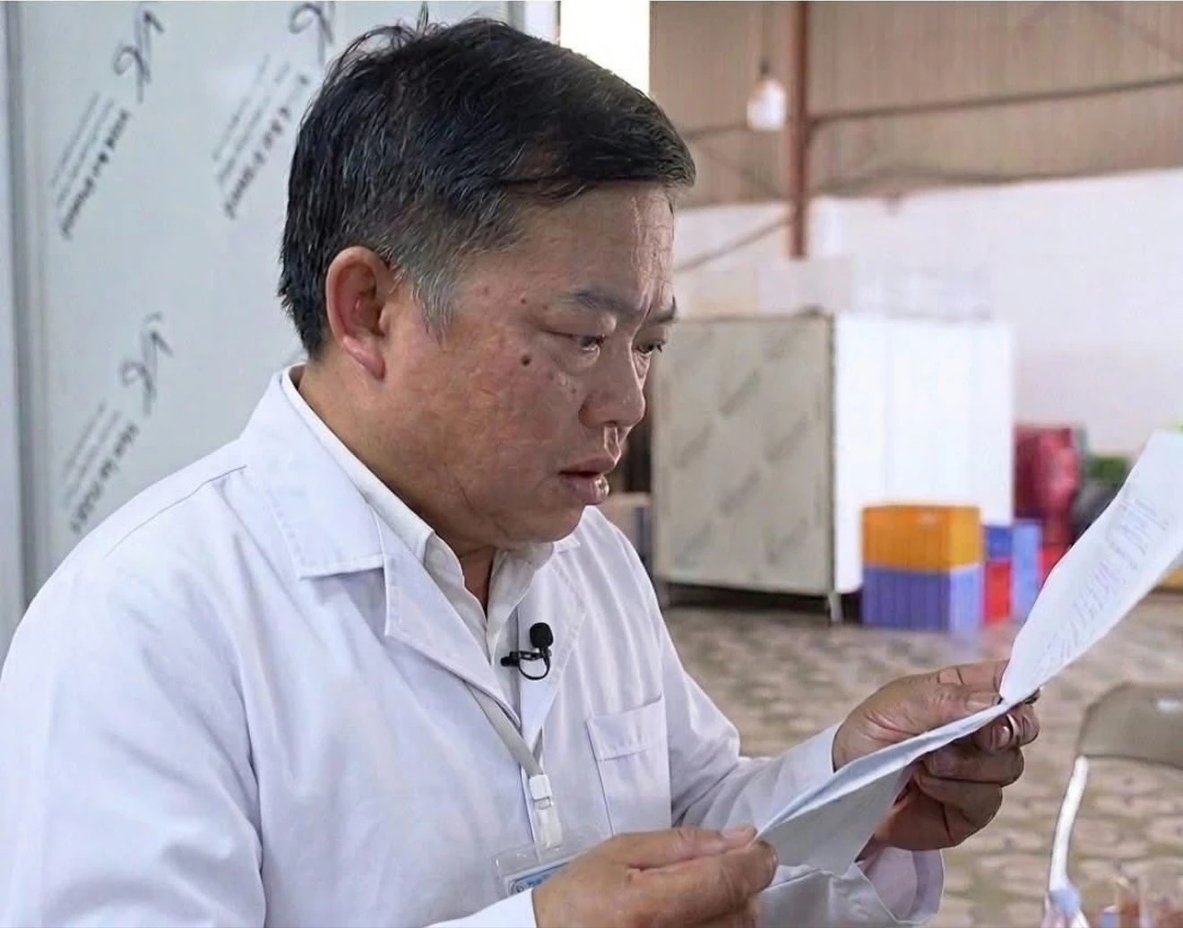 Guy reading Blank Meme Template