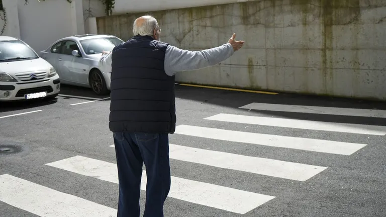 Urbanismo de Vigo Blank Meme Template