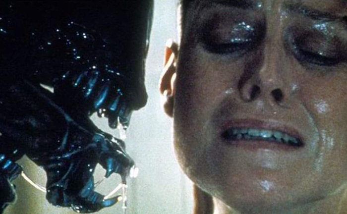 Alien Blank Meme Template