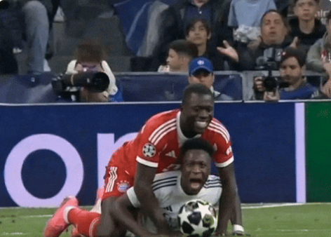 Bayern Madrid love Blank Meme Template