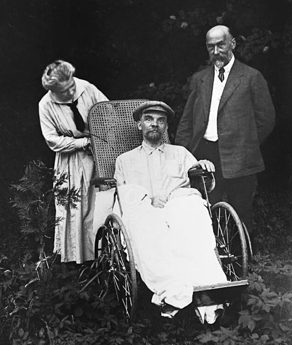 Lenin Blank Meme Template