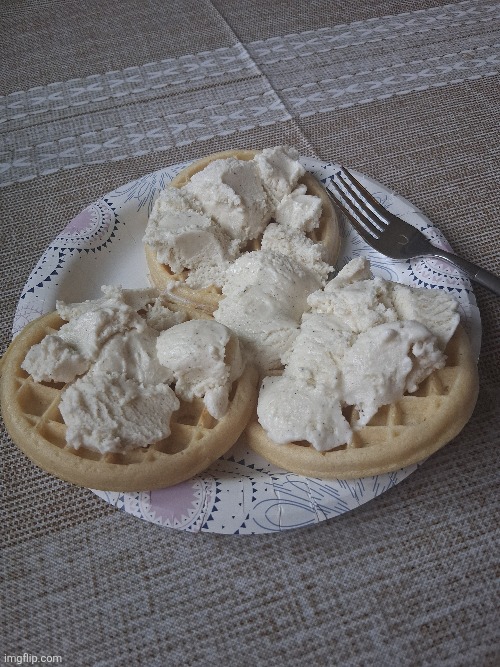 Never let your body know what's coming, 0 calories, or 1 trillion calories all at once | made w/ Imgflip meme maker