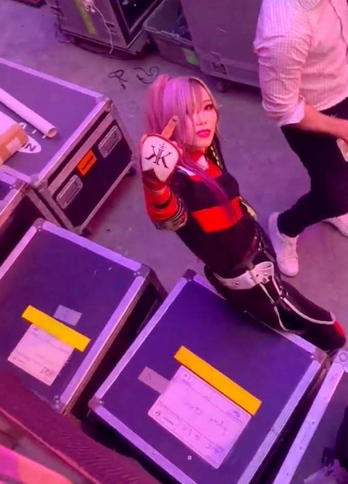 Kairi Sane Flipping Middle Finger Blank Meme Template