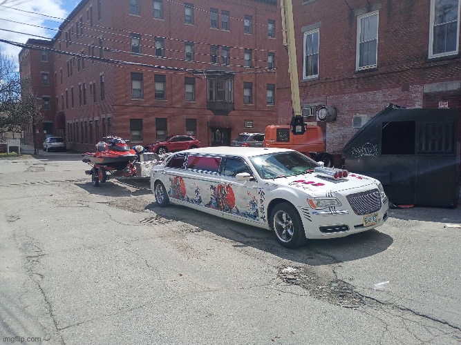 Chryslerererererer | image tagged in car,chryslerererer,long,stretch | made w/ Imgflip meme maker