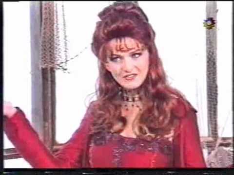 la dama del fuerte Blank Meme Template