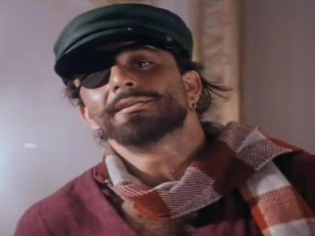 Billu Blank Meme Template