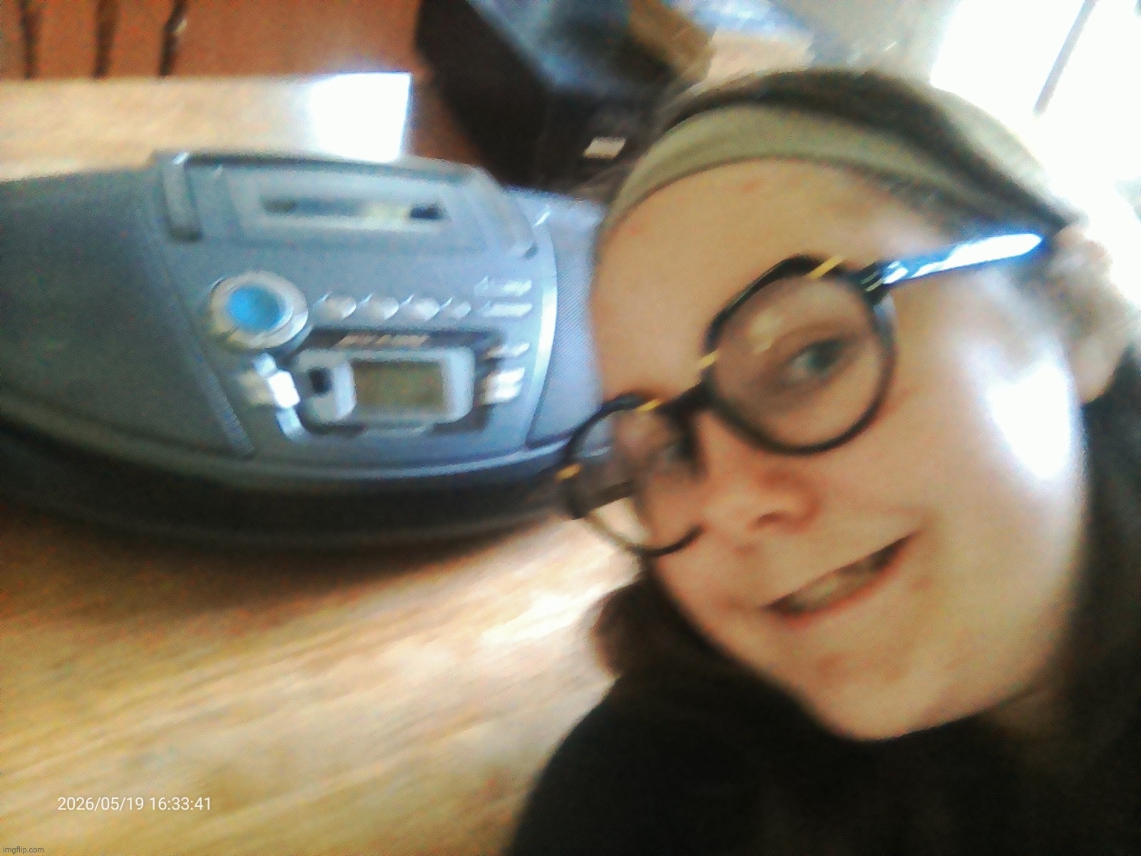 MY NANNY GOT ME A NEW (to me, the actual machine itself is not) CD PLAYER FROM HER WORKKKK :DDDD | made w/ Imgflip meme maker