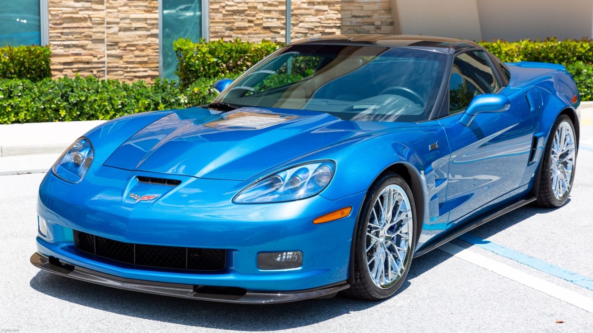 2009 Chevrolet Corvette C6 ZR1: Supercharged V8 | image tagged in 2009 chevrolet corvette c6 zr1,chevrolet,corvette | made w/ Imgflip meme maker