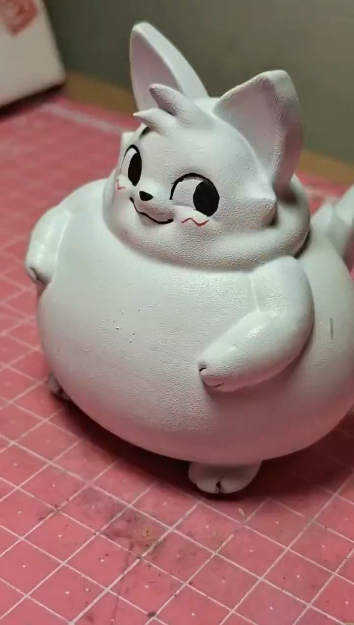Chungus Boykisser Blank Meme Template