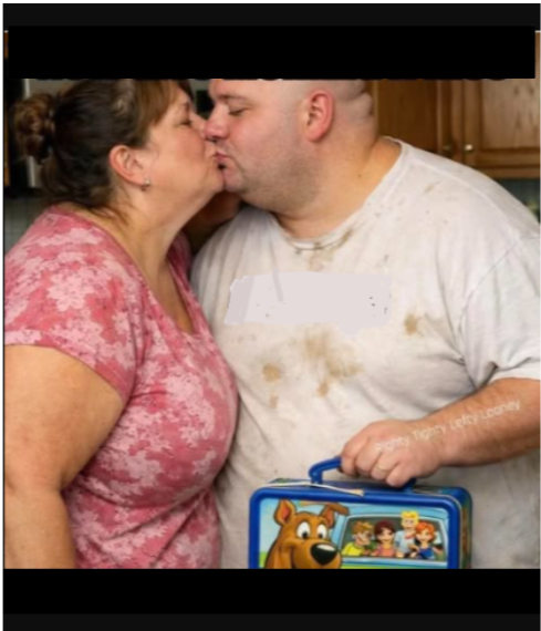 High Quality ''Momma's boy'' Blank Meme Template