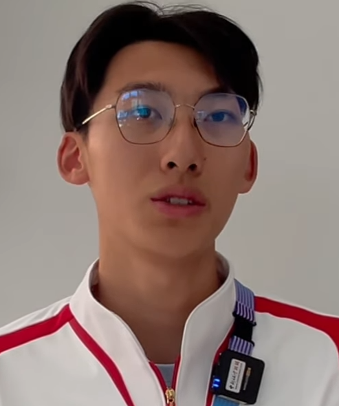 Moga Blank Meme Template
