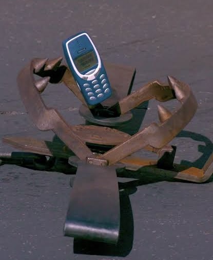 Nokia bear trap Blank Meme Template