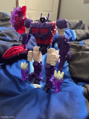 Cyberworld Shockwave | image tagged in gifs,transformers,shockwave,toys | made w/ Imgflip images-to-gif maker