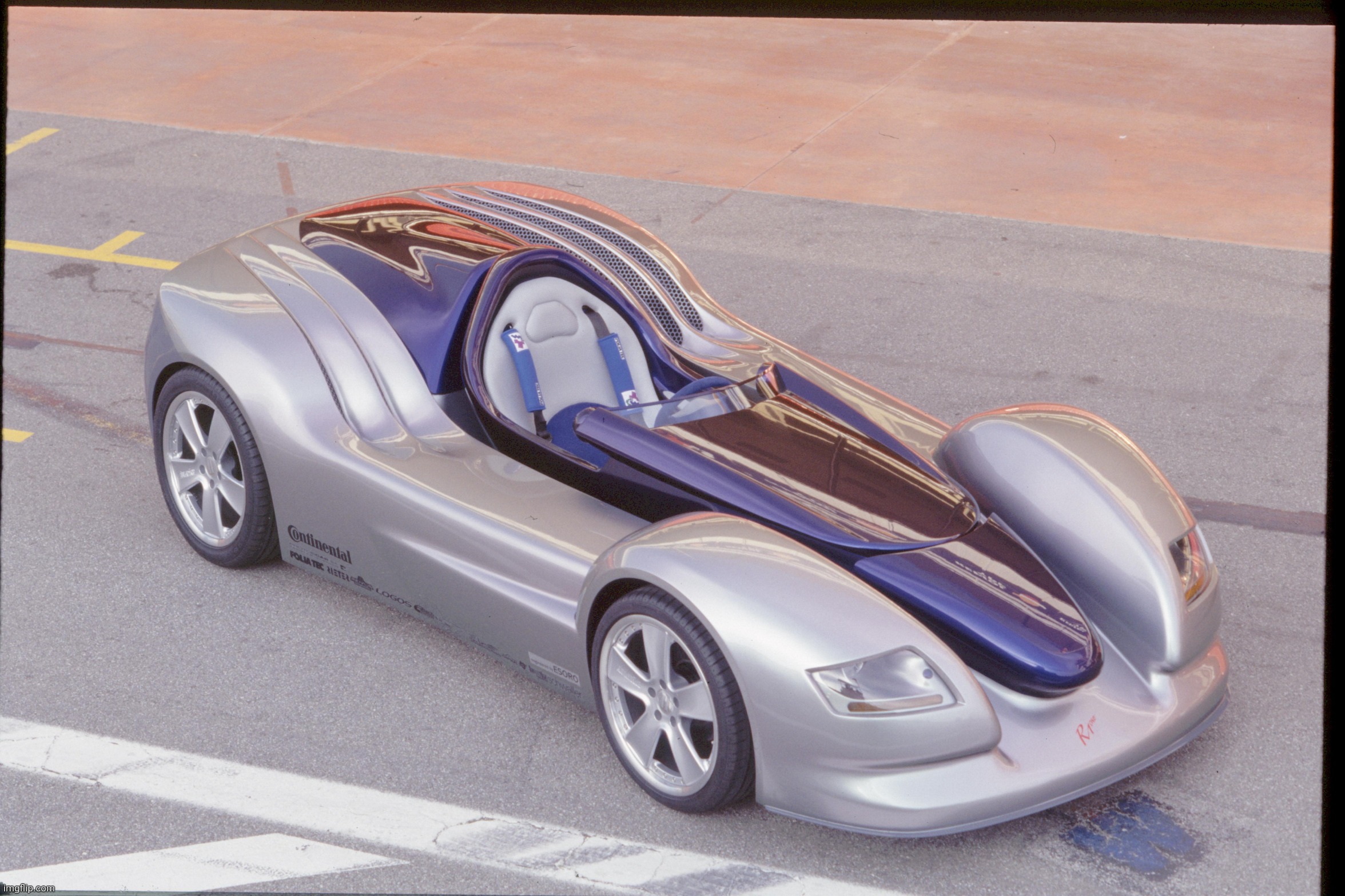 Rinspeed Rone: 1 Seater Car | image tagged in rinspeed rone | made w/ Imgflip meme maker