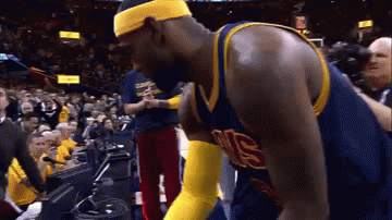 LeBron James brings the chalk toss back to Cleveland (GIF)