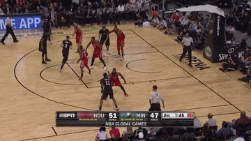 Dwight Howard blocks Andrew Wiggins with authority (GIF)