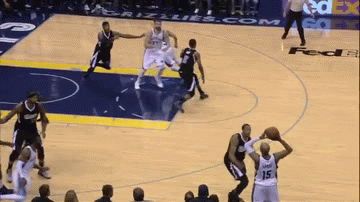Courtney Lee's reverse alley oop buzzer-beater stuns Kings (GIF)