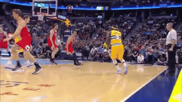 Ty Lawson breaks Kirk Hinrich's ankles with wicked dribble (Video)