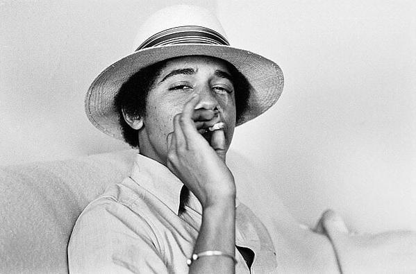 Obama smoking Weed Blank Meme Template