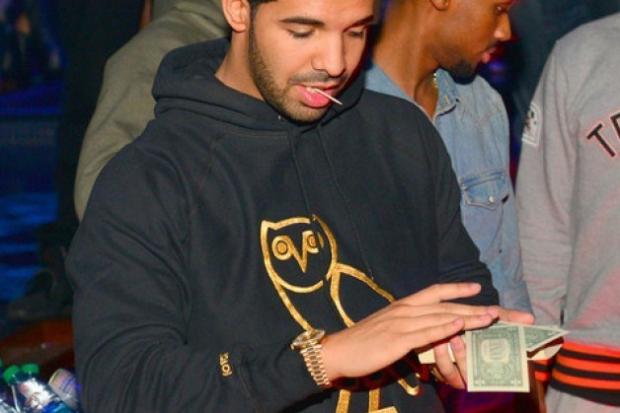 High Quality Drake Splurging Blank Meme Template