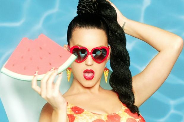 Katy Perry Fan Blank Meme Template