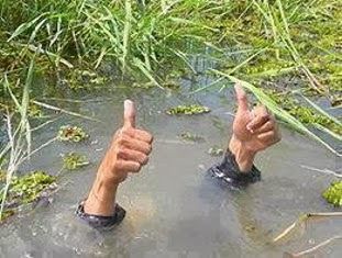 High Quality FLOODING THUMBS UP Blank Meme Template