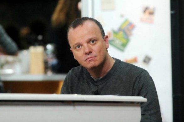 Gigi d'alessio Blank Meme Template