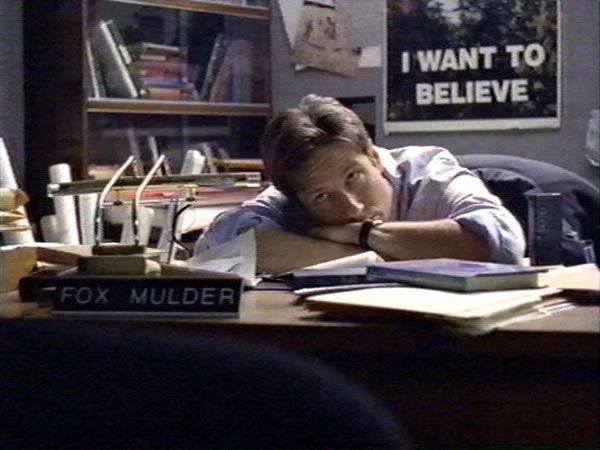 Mulder I want to believe Blank Meme Template
