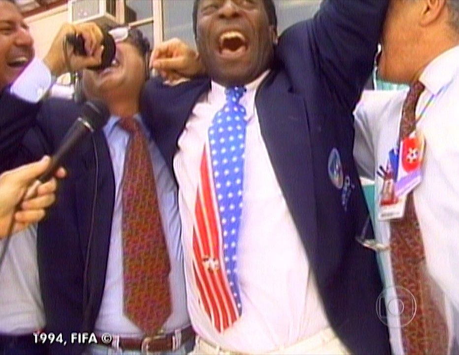 Pelé e Galvão Blank Meme Template