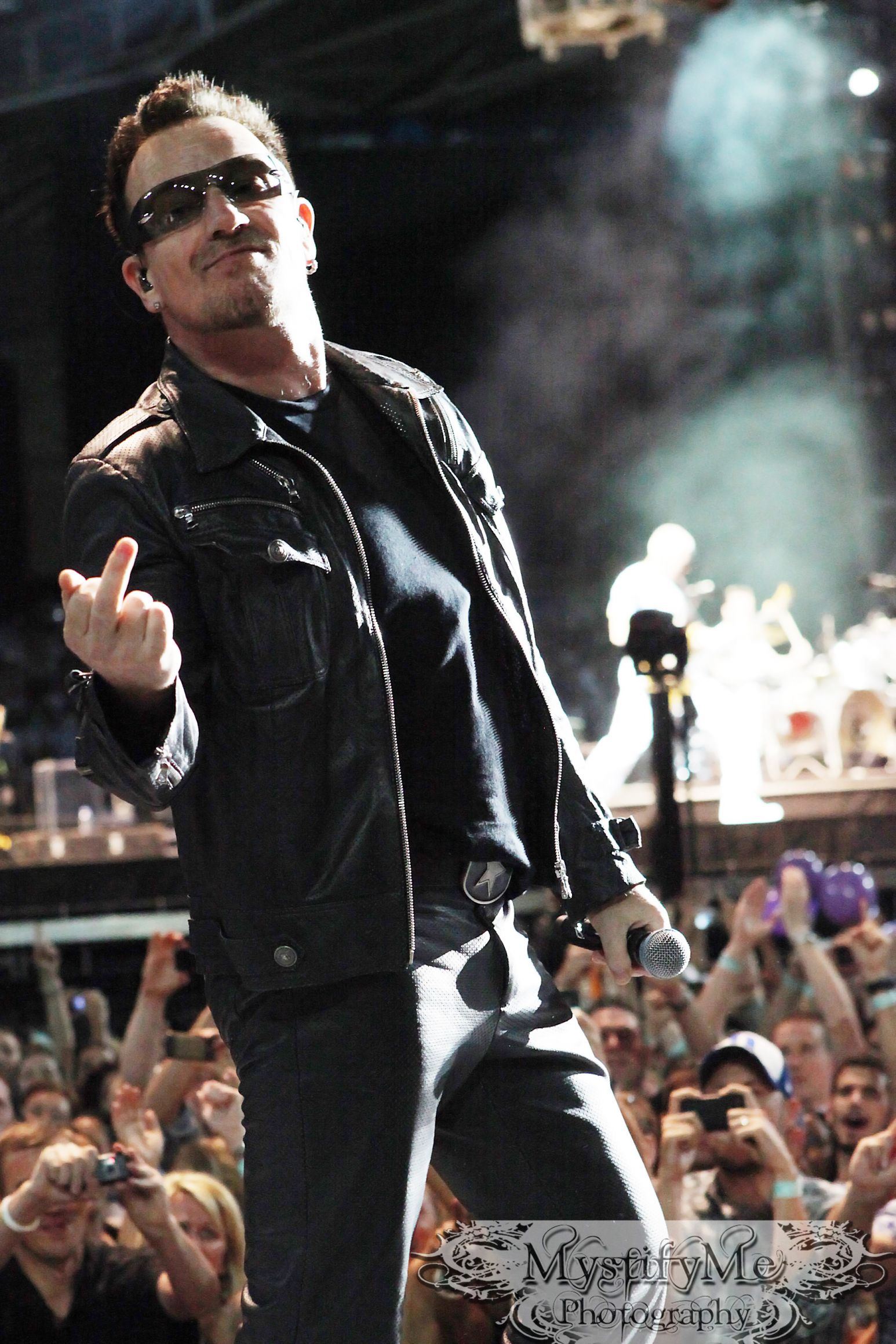 Bono finger Blank Meme Template