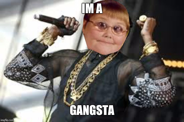 Dank chainz | IM A GANGSTA | image tagged in dank chainz | made w/ Imgflip meme maker