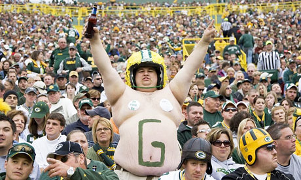 Overweight Packers Fan. 